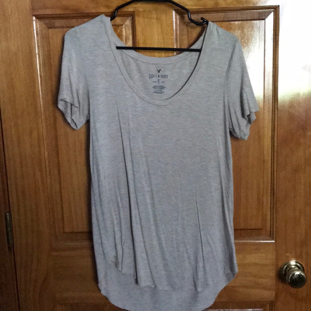 Tan tee